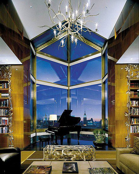 Knižnica s Bösendorfer grand piano