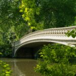Bow Bridge v Central parku