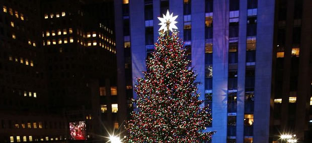 V New Yorku sa rozžiaril vianočný stromček