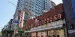 Katz's delicatessen stands in new york city.